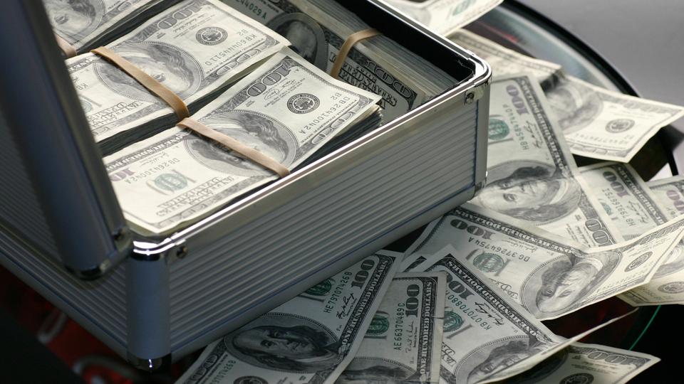 Toni Kroos Vermögen und Gehalt: Ein Blick auf die Finanzen des Fußballstars 2024